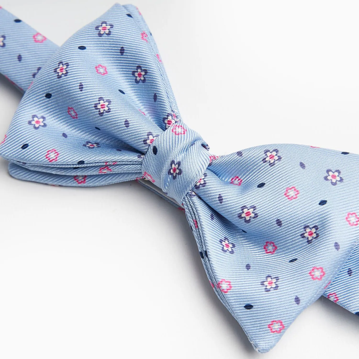 Light Blue Pre-Knotted Silk Bowtie - Small Flower Pattern>E.Marinella Best Sale