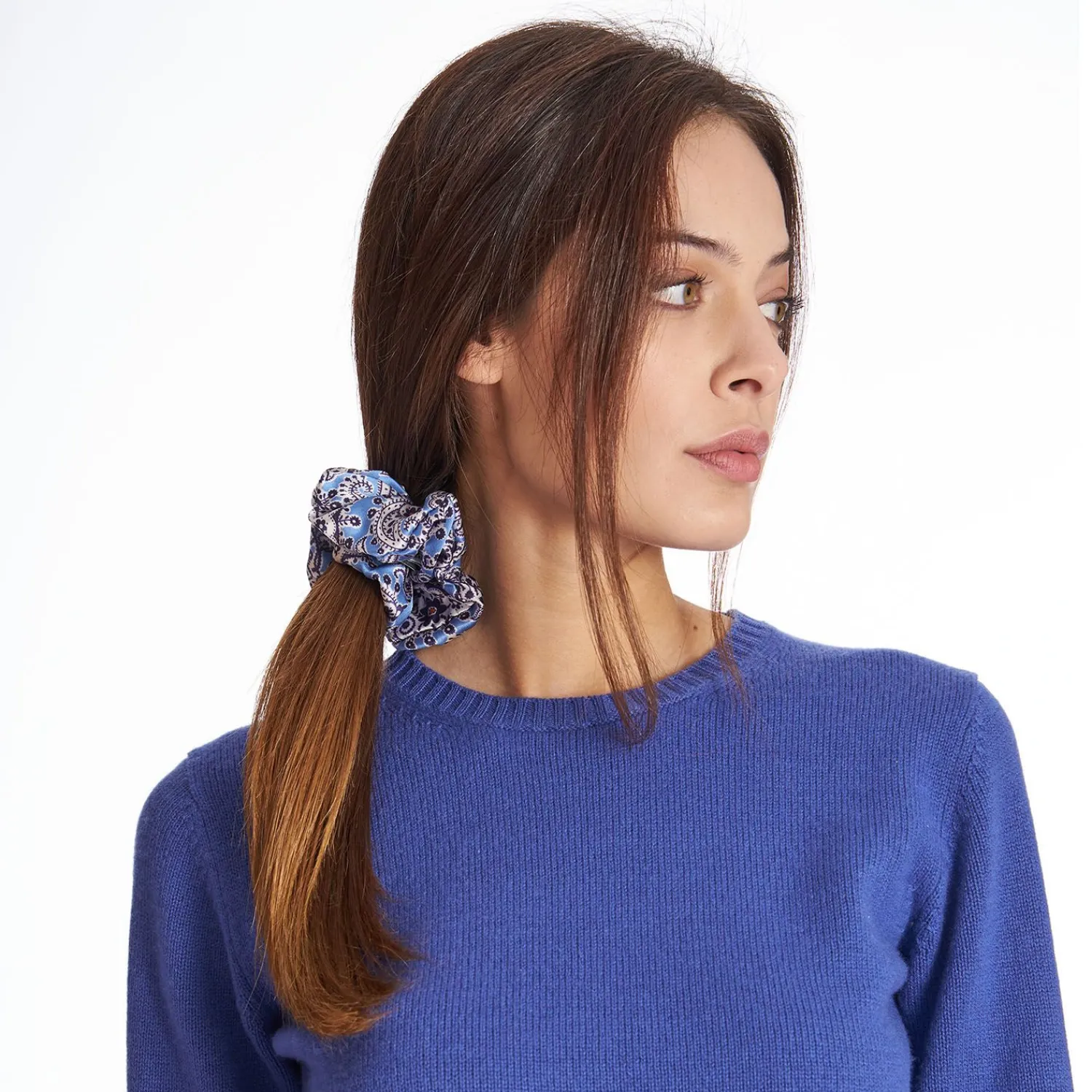 Light Blue Silk Scrunchie With Paisley Patterns>E.Marinella Best