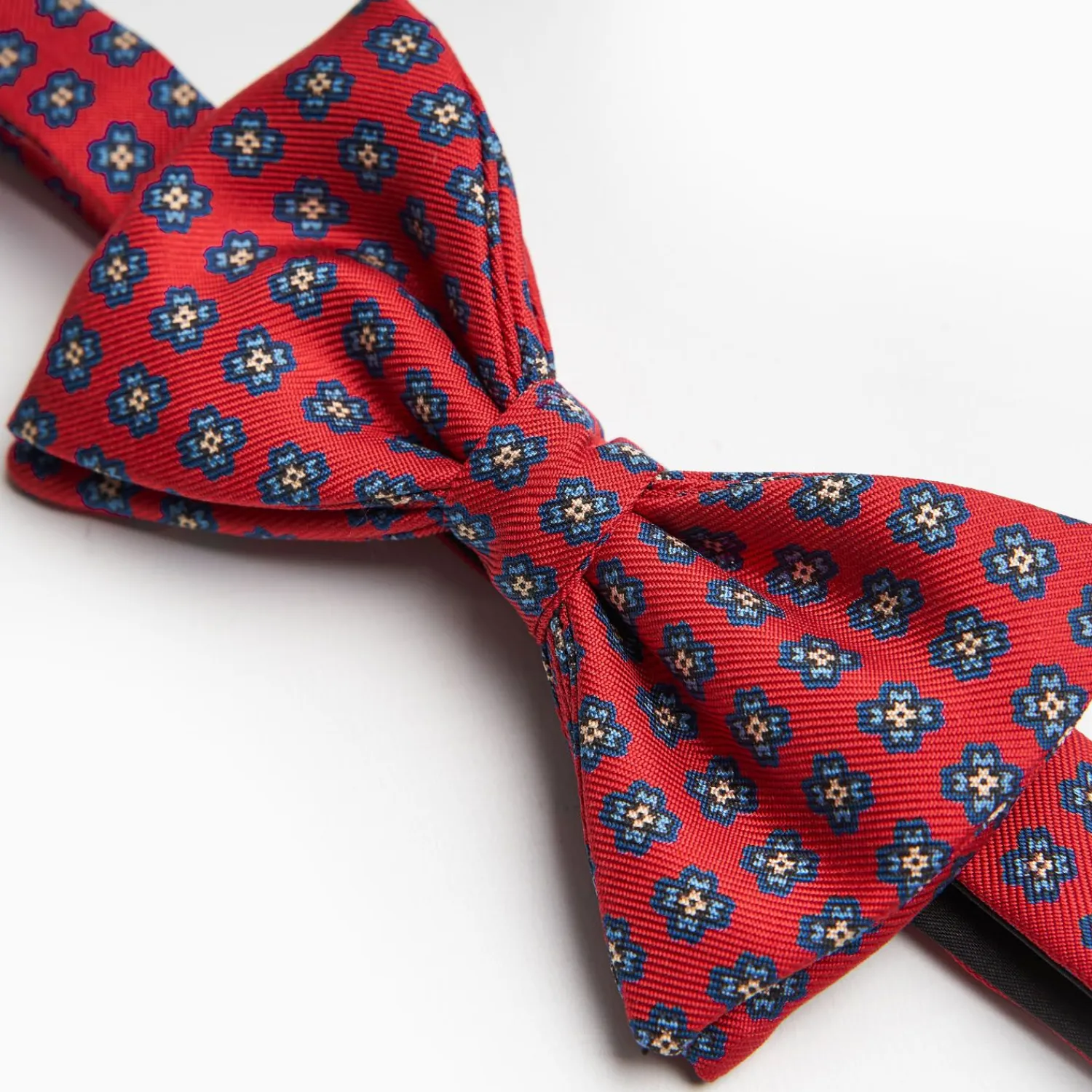 Red Pre-Knotted Bowtie- Small Designs>E.Marinella Hot